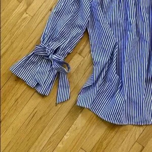 Kimchi Blue Urban Outfitters Striped Off-Shoulder Tie-Back Top White/Blue Size S - Picture 10 of 12
